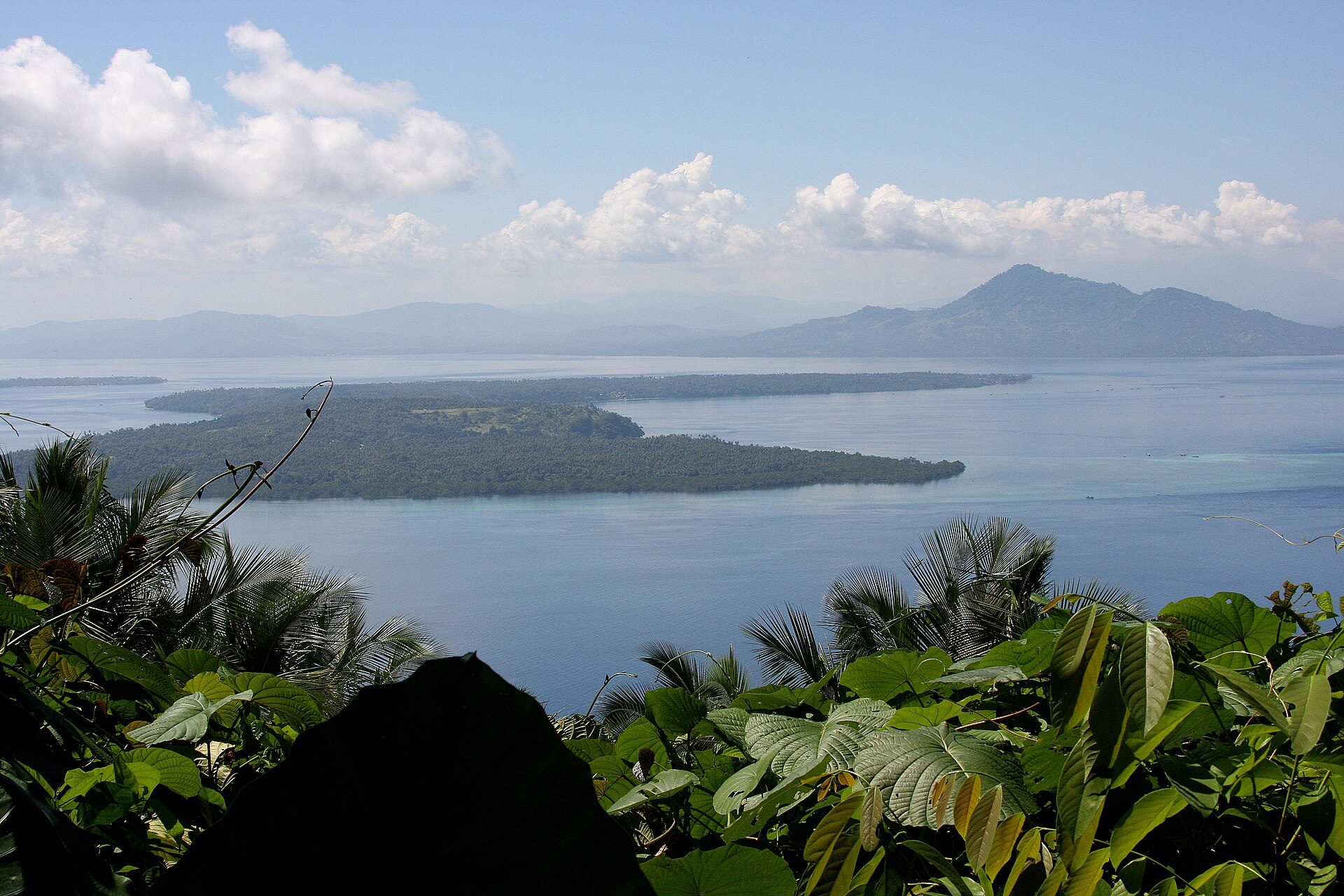 Gunung Tumpa, Manado